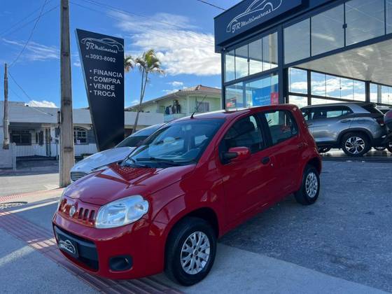 FIAT UNO 1.0 EVO VIVACE 8V FLEX 4P MANUAL FIAT UNO 1.0 EVO VIVACE 8V FLEX 4P MANUAL